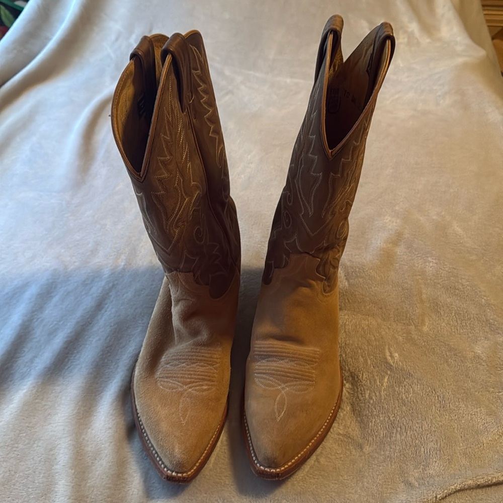 Brown Western Rough-out Cowboy Boots